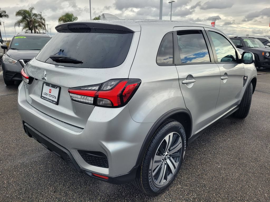 Used 2024 Mitsubishi Outlander Sport ES AWD/4WD image 4