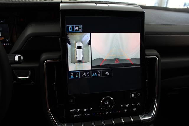 New 2026 GMC Yukon Denali w/ Advanced Technology Package AWD/4WD image 7