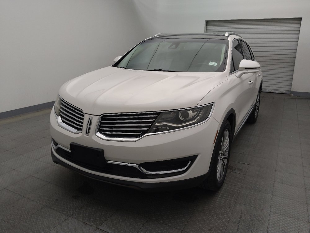 Used 2017 Lincoln MKX Reserve w/ Driver Assistance Package FWD image 15