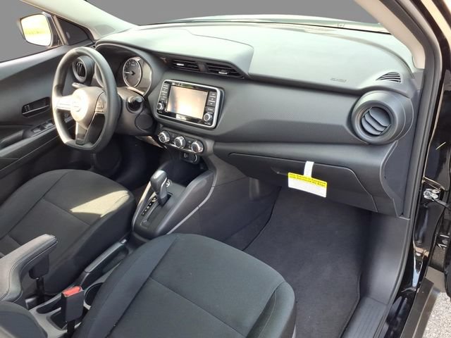 Certified 2025 Nissan Kicks Play S FWD image 13