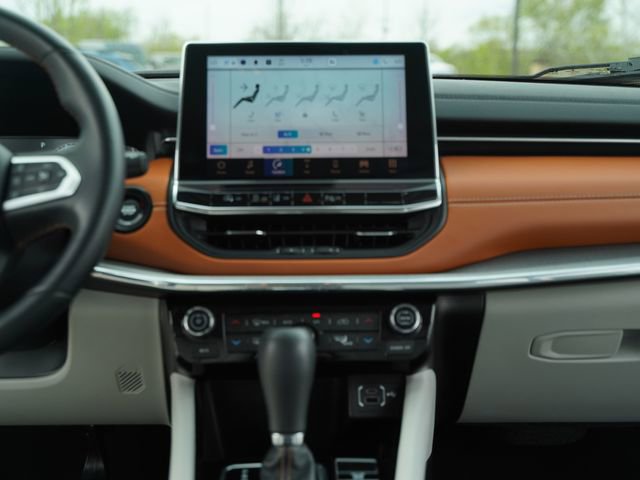 Used 2022 Jeep Compass Limited w/ Elite Group image 29