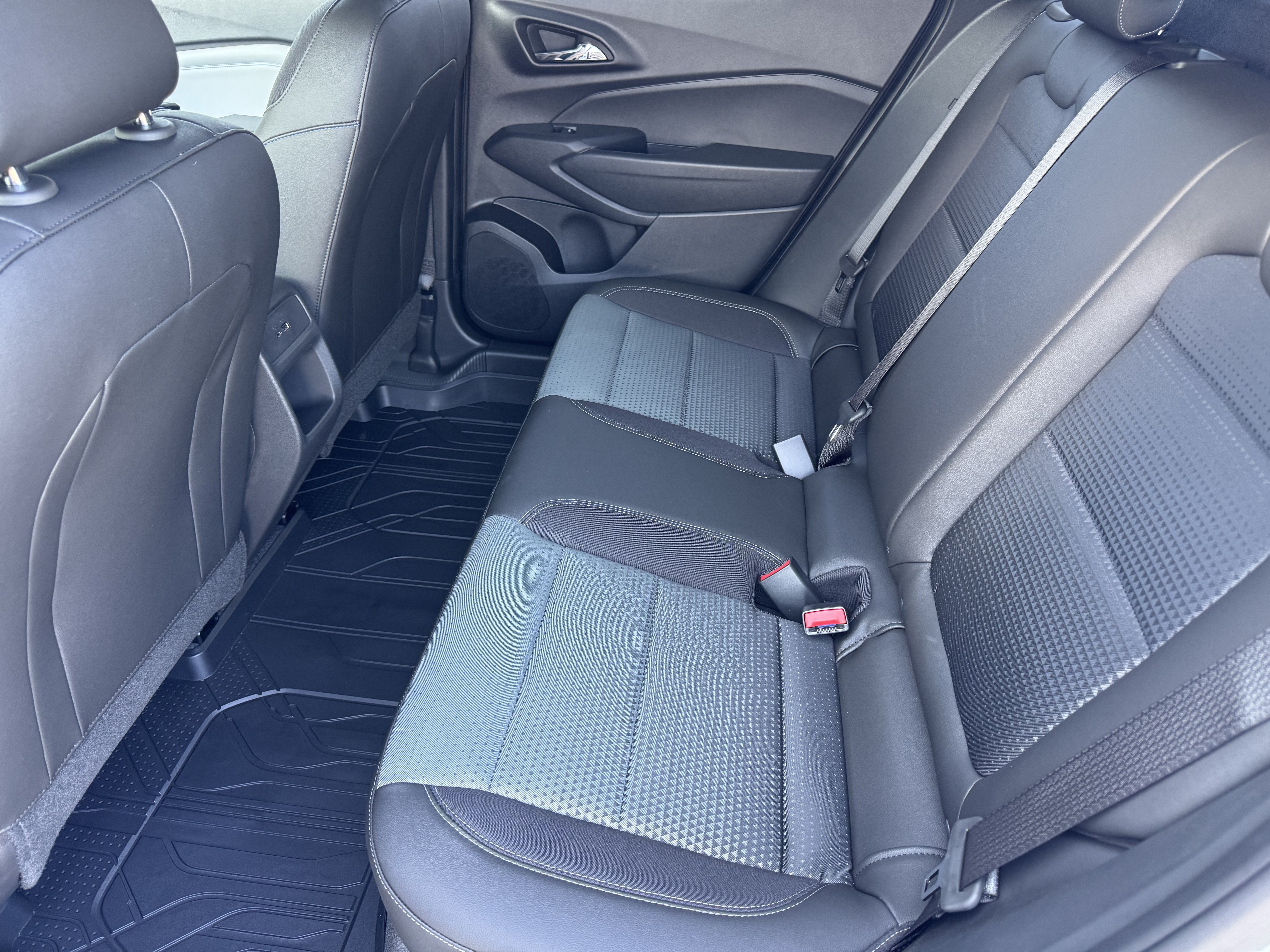 New 2026 Chevrolet Trax LT w/ Driver Confidence Package FWD image 15