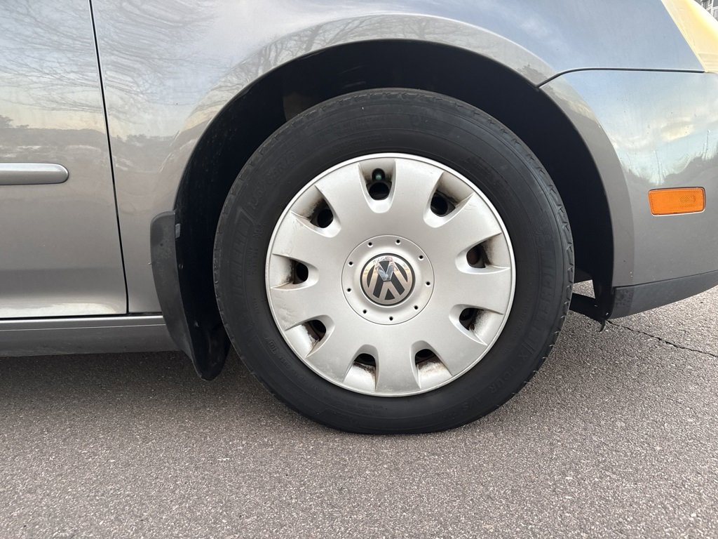 Used 2008 Volkswagen Rabbit S image 34