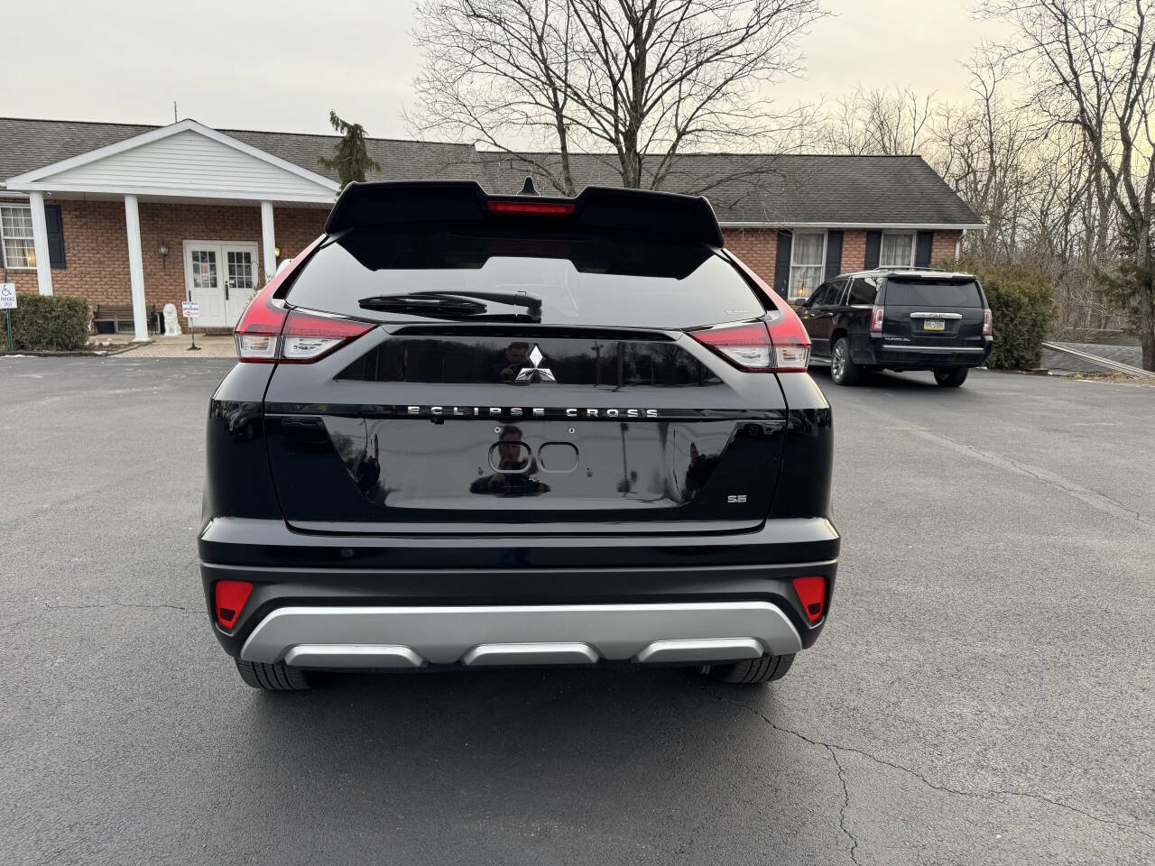 Used 2023 Mitsubishi Eclipse Cross SE AWD/4WD image 6