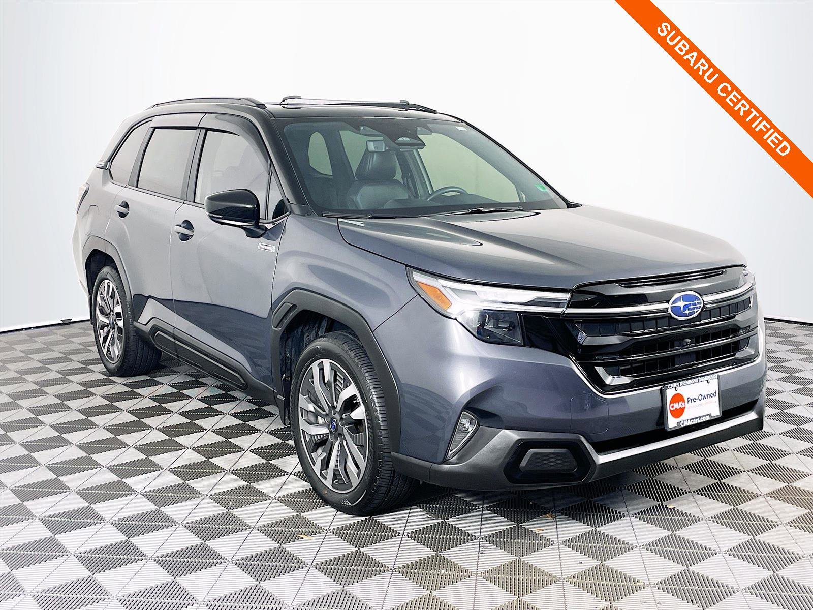 Certified 2025 Subaru Forester Touring w/ Protection Package (1PH) image 1