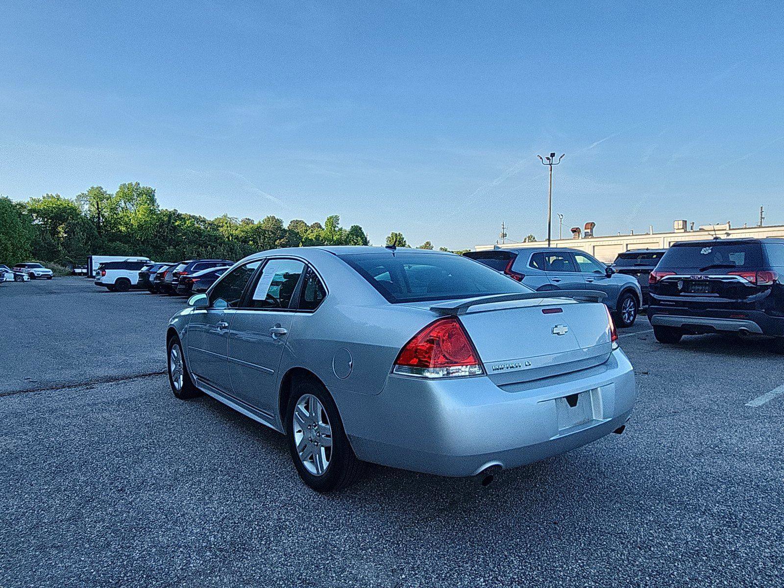Used 2013 Chevrolet Impala LT w/ LT Sunroof Package FWD image 3