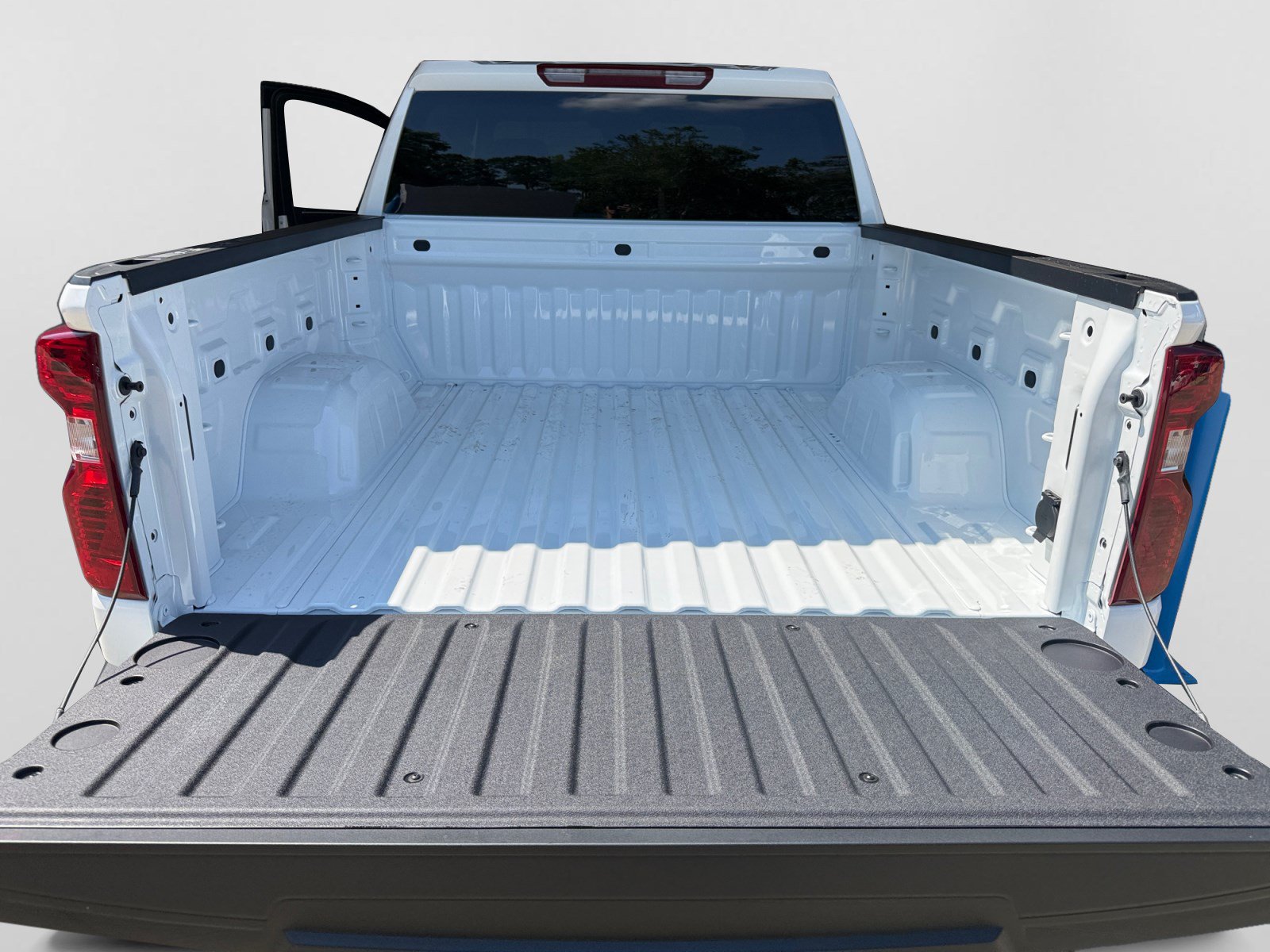New 2026 Chevrolet Silverado 1500 LT AWD/4WD image 17