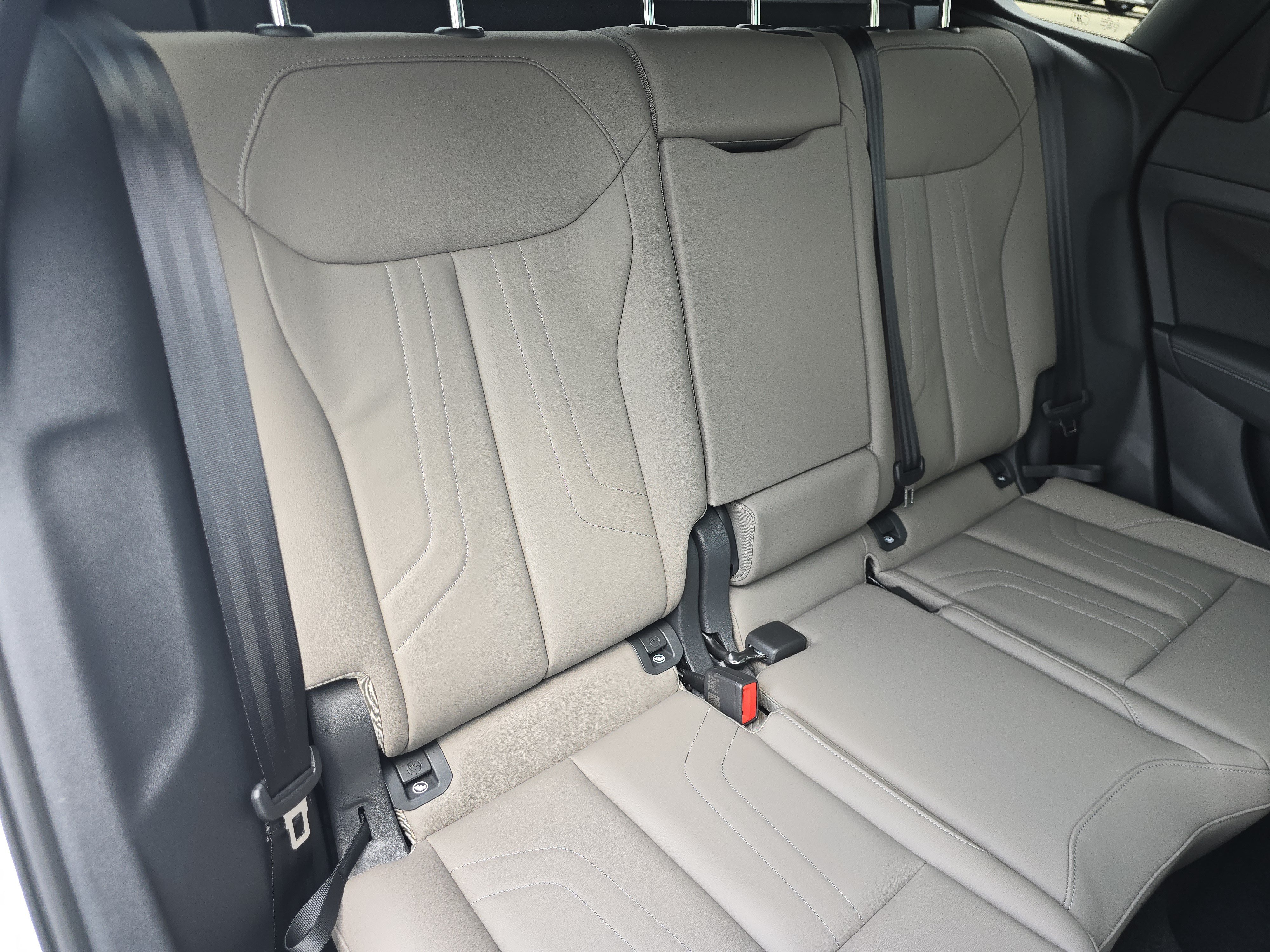 New 2026 Audi Q3 quattro 2.0T AWD/4WD image 19
