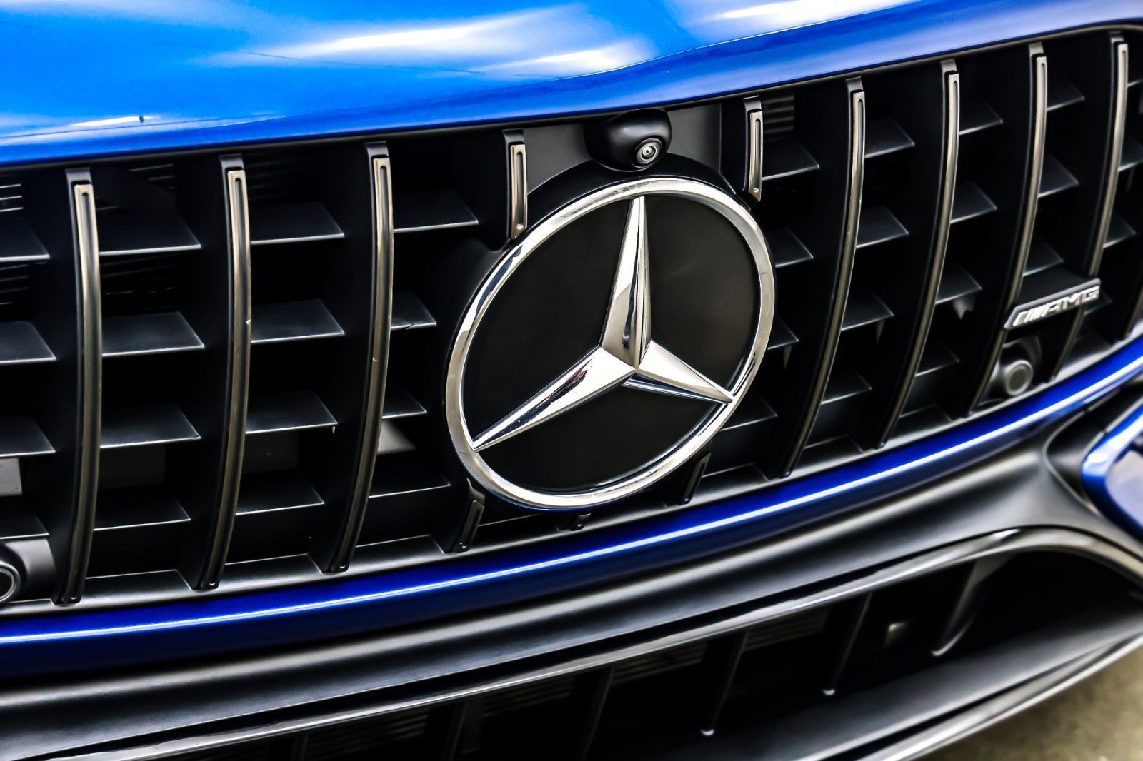 Used 2025 Mercedes-Benz CLE 53 AMG 4MATIC Cabriolet image 14