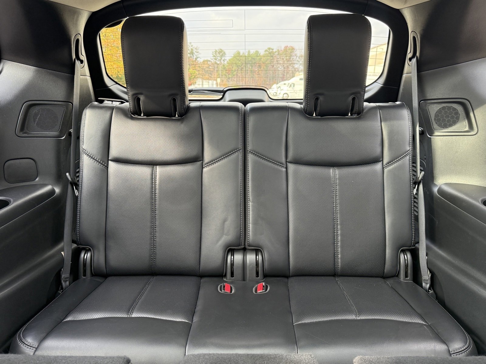 Used 2018 Nissan Pathfinder Platinum image 42