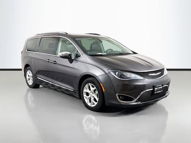Used 2019 Chrysler Pacifica Limited
