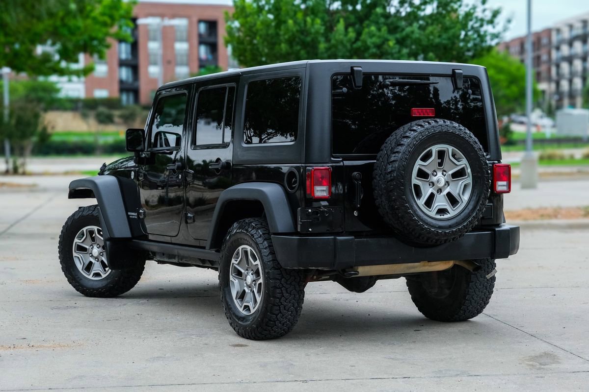 Used 2014 Jeep Wrangler Unlimited Rubicon w/ Connectivity Group AWD/4WD image 22