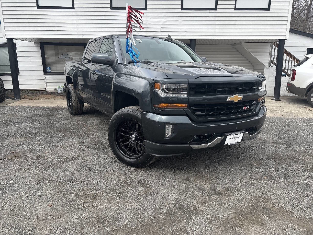 Used 2017 Chevrolet Silverado 1500 LT w/ All Star Edition image 2