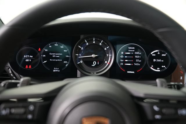 Certified 2023 Porsche 911 Carrera RWD image 40