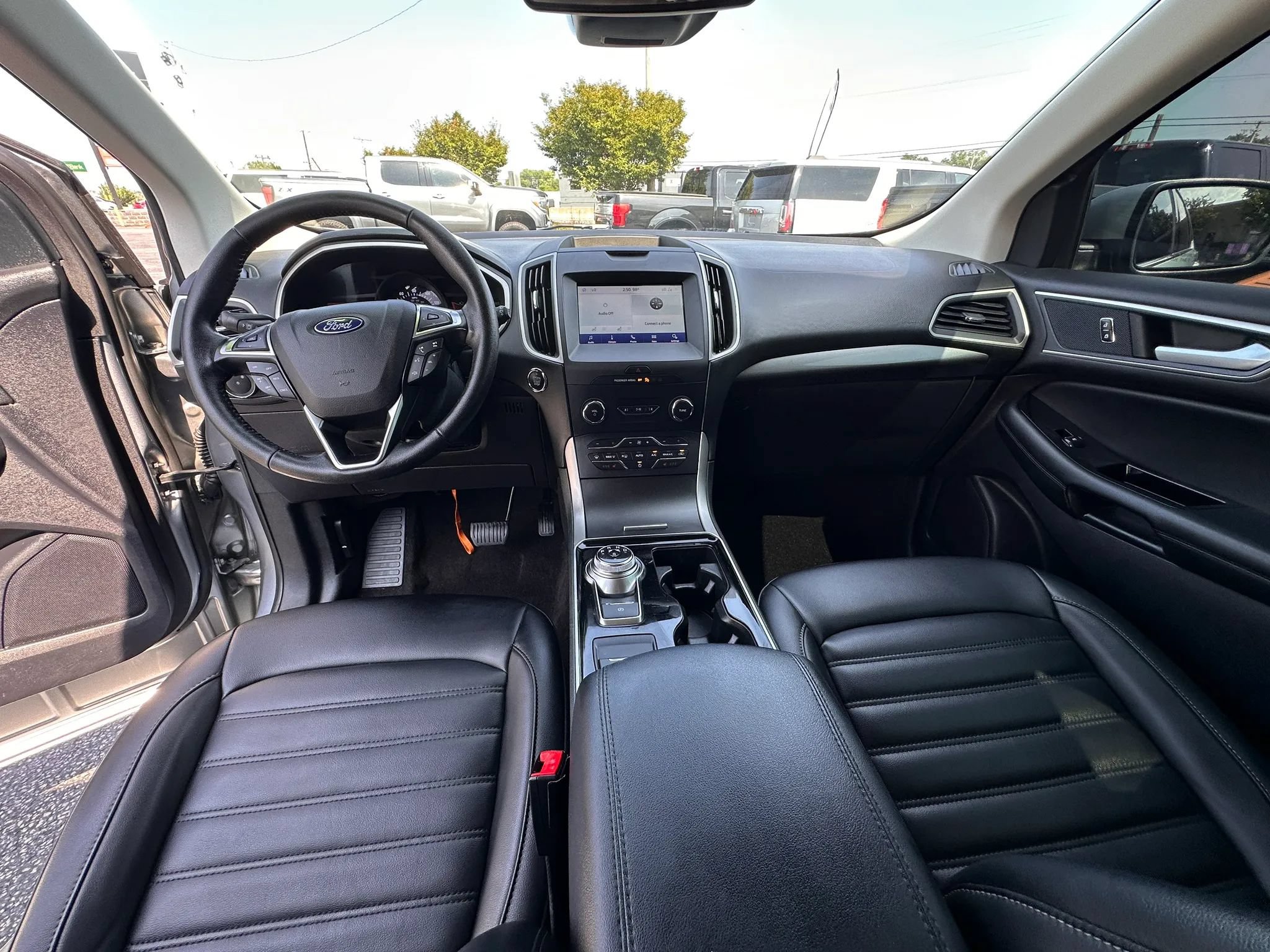 Used 2020 Ford Edge SEL FWD image 18