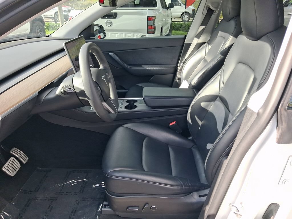 Used 2021 Tesla Model Y Performance AWD/4WD image 14