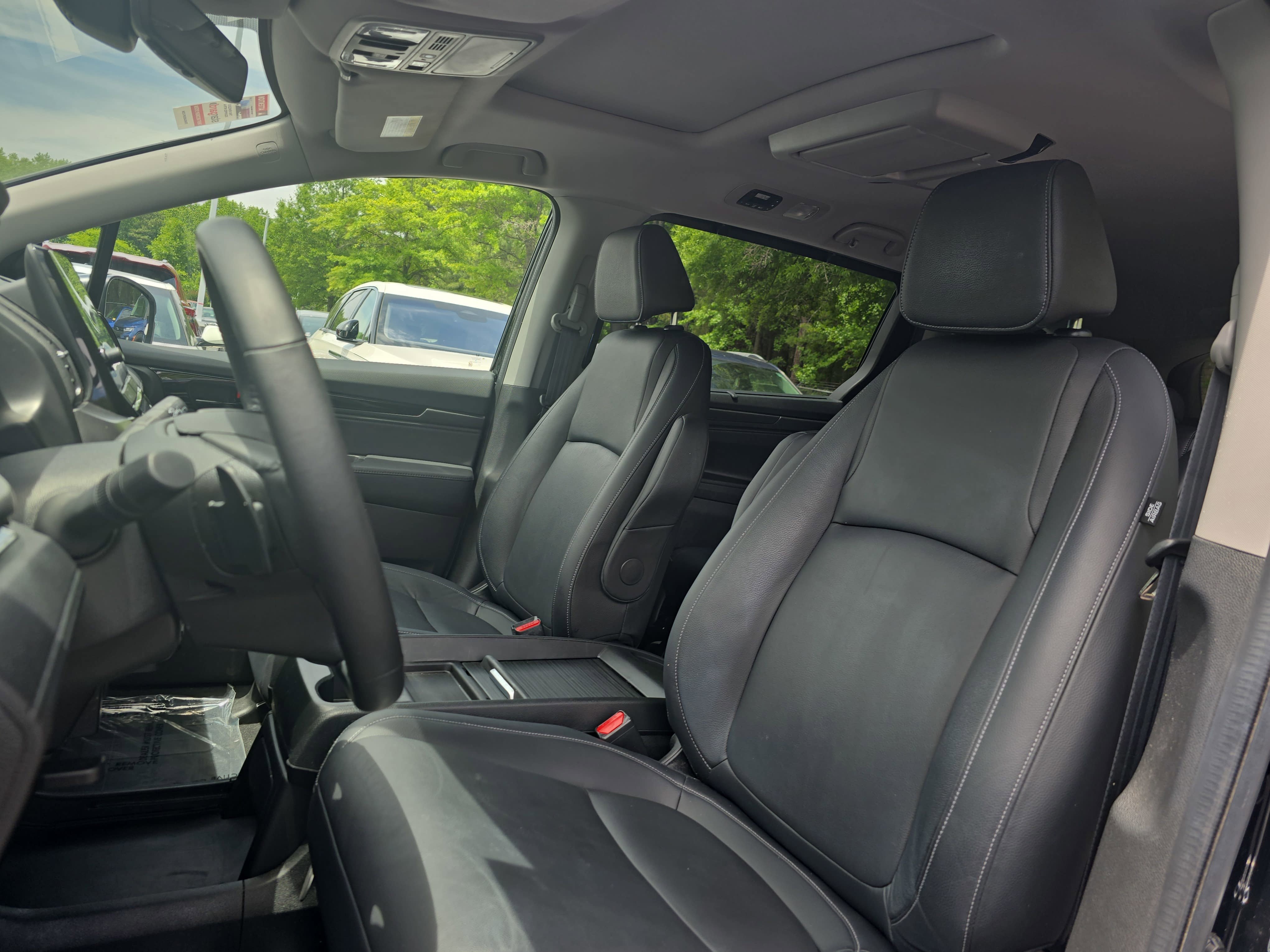 Used 2023 Honda Odyssey Touring image 15