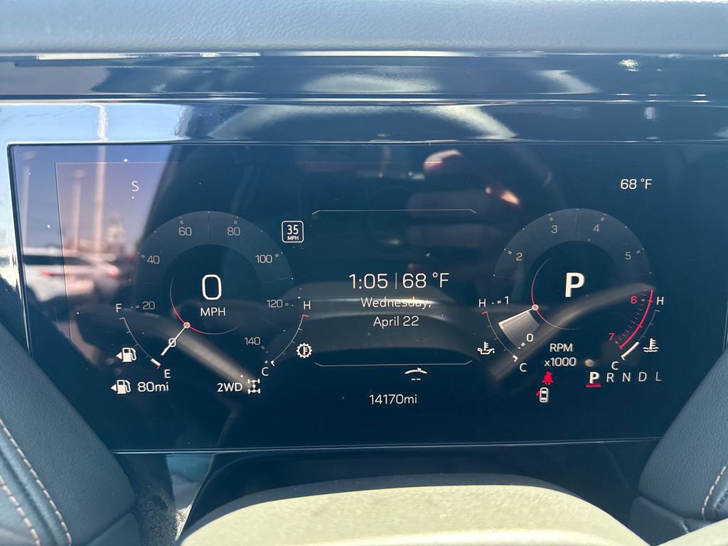 Used 2025 GMC Yukon AT4 w/ AT4 Premium Package image 16