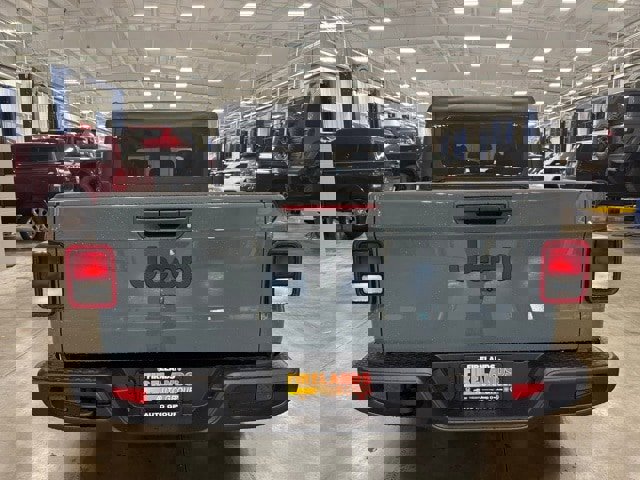 New 2026 Jeep Gladiator Sport image 4