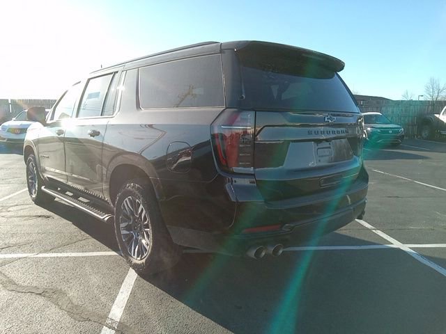 Used 2025 Chevrolet Suburban Z71 image 6