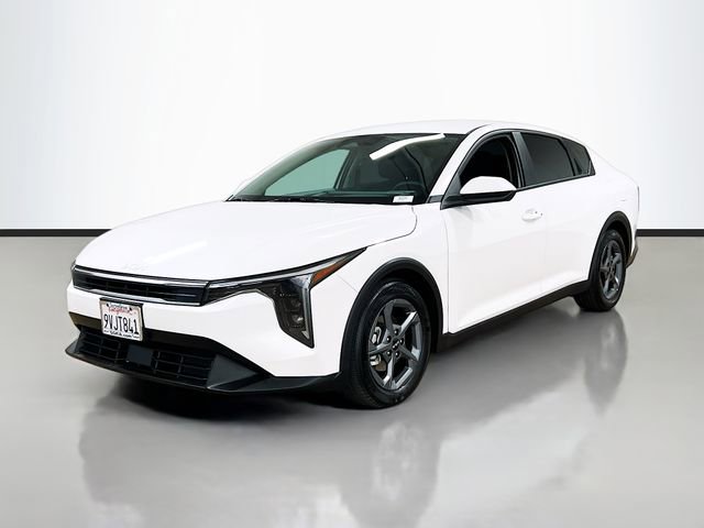 Certified 2025 Kia K4 LXS image 3