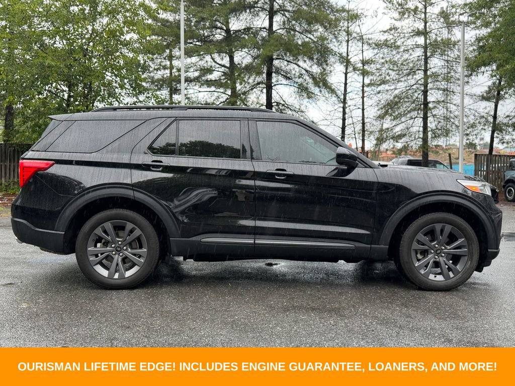 Used 2023 Ford Explorer XLT w/ Equipment Group 202A AWD/4WD image 9
