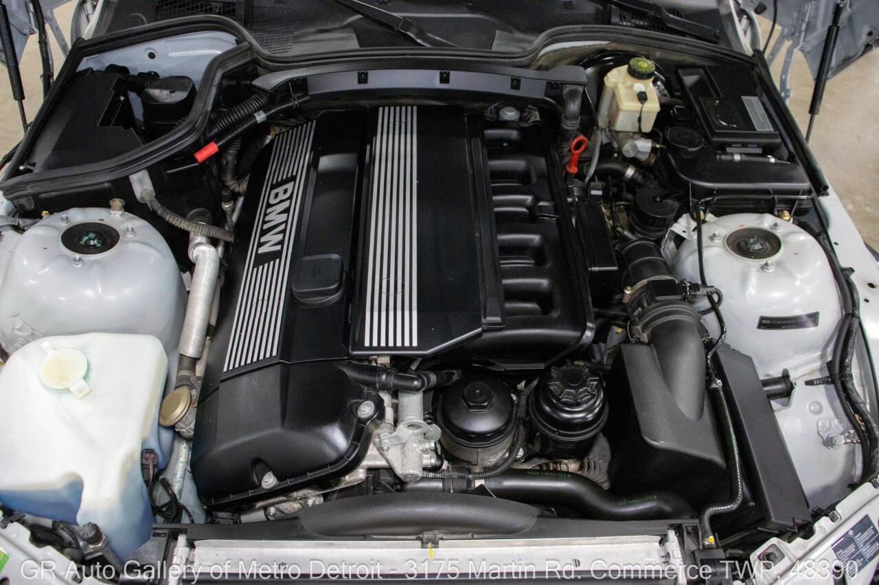 Used 2000 BMW Z3 2.5i image 20