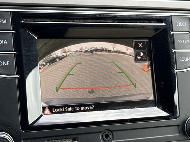 Used 2016 Volkswagen Tiguan S image 19