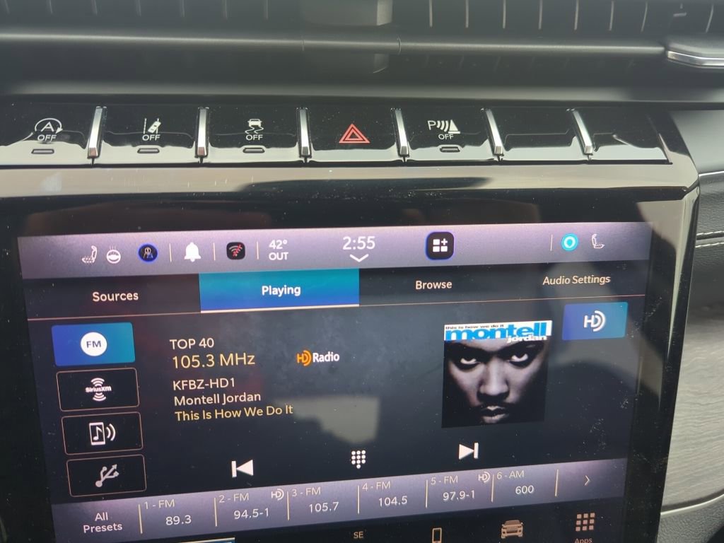 Used 2024 Jeep Grand Cherokee Limited image 49