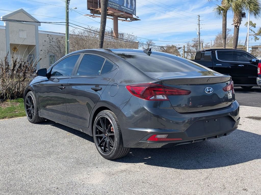 Used 2020 Hyundai Elantra SEL image 8