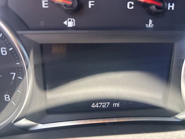 Used 2024 GMC Terrain SLE FWD image 5