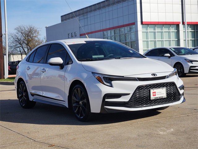 Used 2025 Toyota Corolla SE video 2