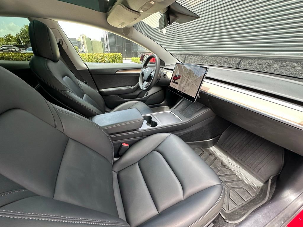 Used 2021 Tesla Model 3 Standard Range Plus RWD image 33