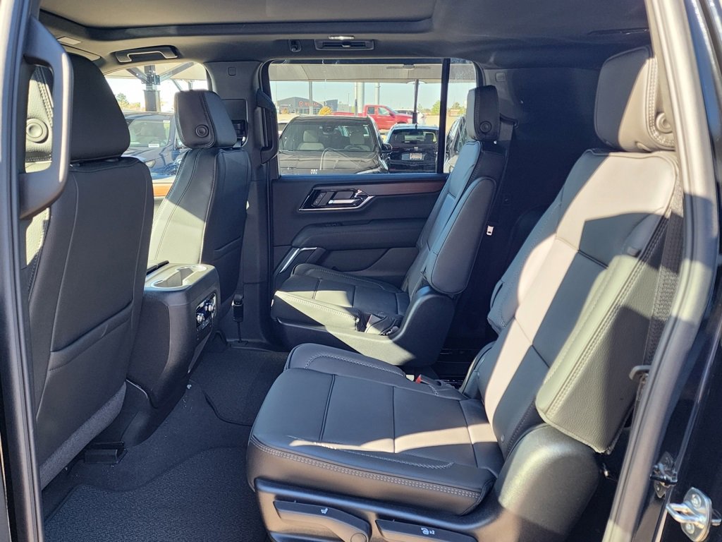New 2026 GMC Yukon XL Denali w/ Sun & Power Step Package image 49