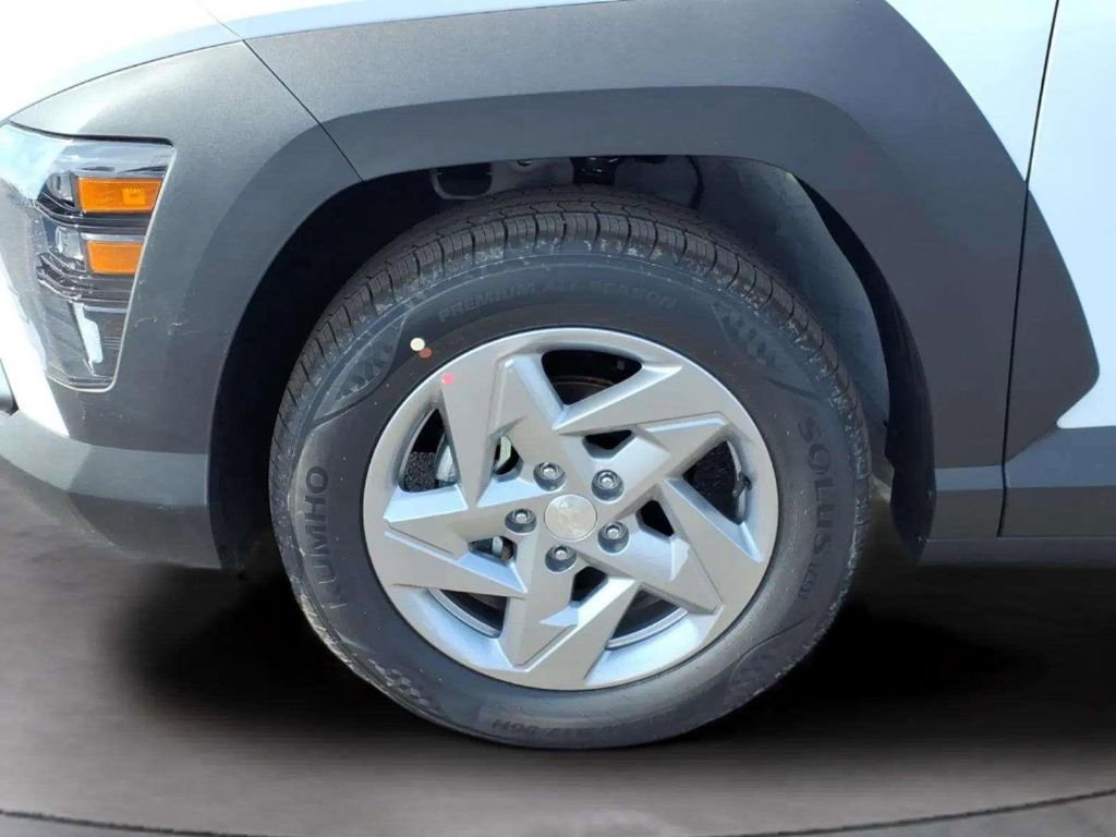 New 2026 Hyundai Kona SE FWD image 9