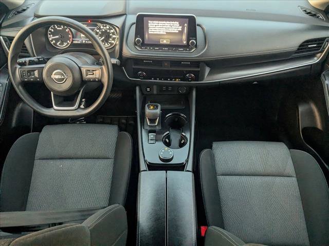 Used 2024 Nissan Rogue SV image 16