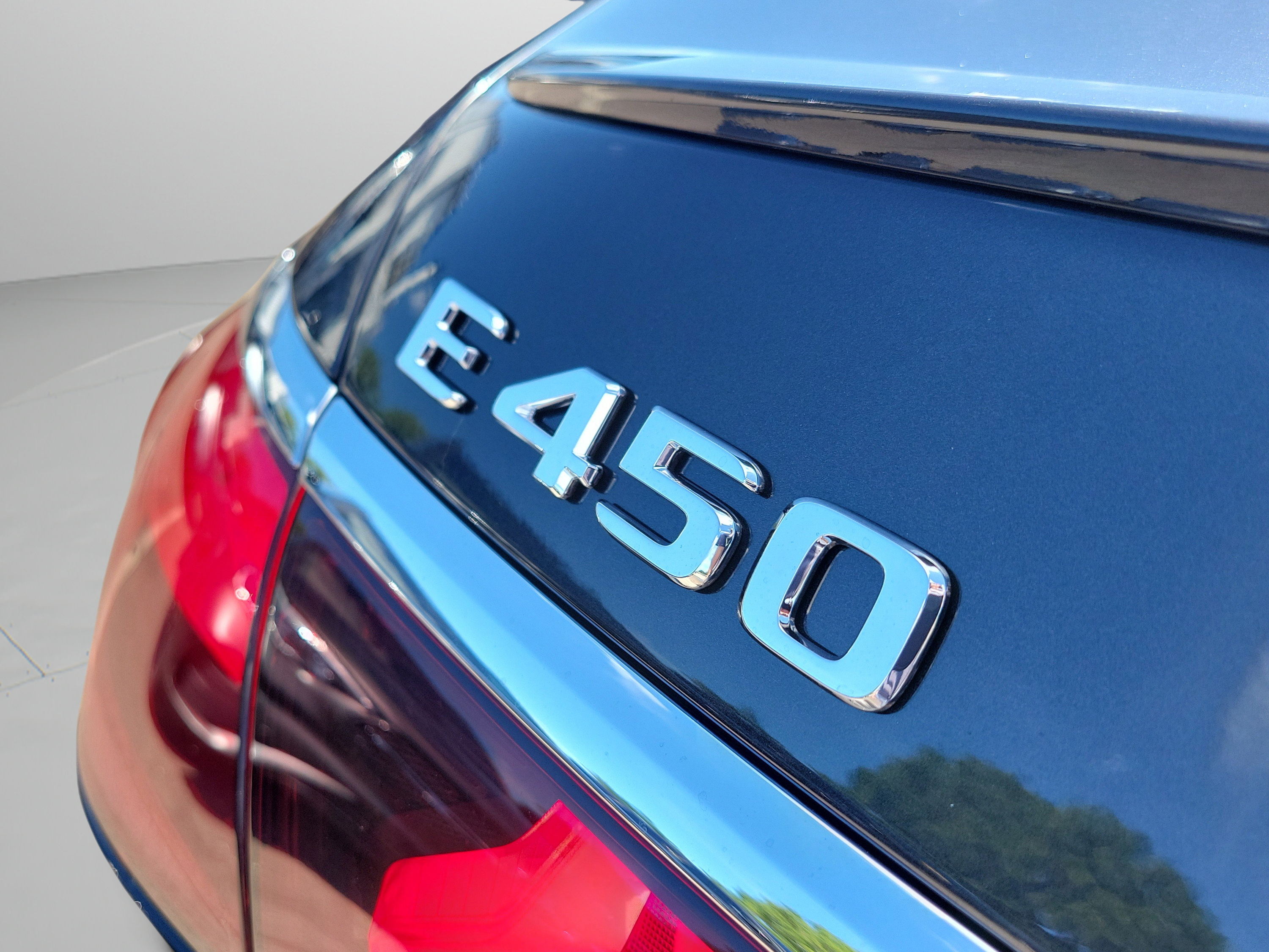 New 2027 Mercedes-Benz E 450 4MATIC Sedan image 30