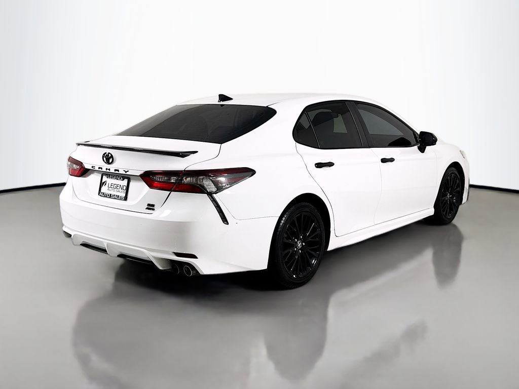 Used 2021 Toyota Camry SE image 7