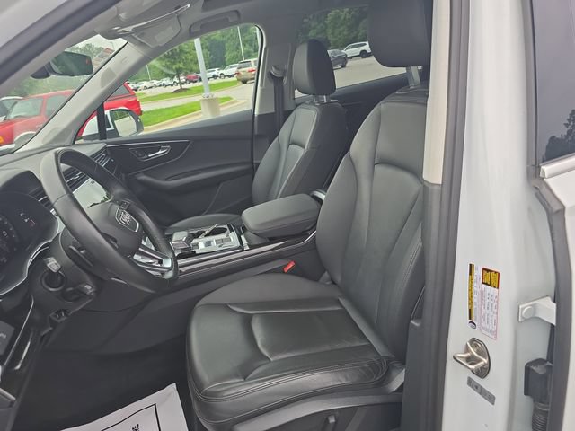 Used 2022 Audi Q7 3.0T Premium Plus w/ Premium Plus Package AWD/4WD image 14