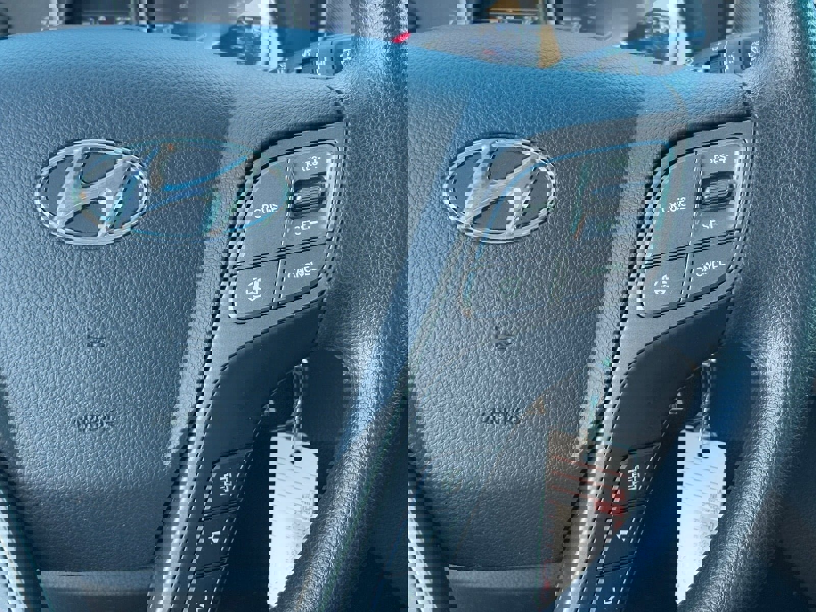 Used 2015 Hyundai Santa Fe Sport w/ Option Group 02 image 20