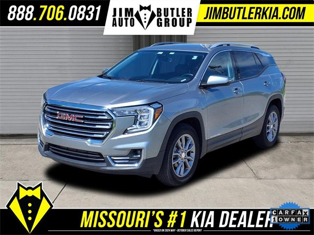 Used 2024 GMC Terrain SLT image 1