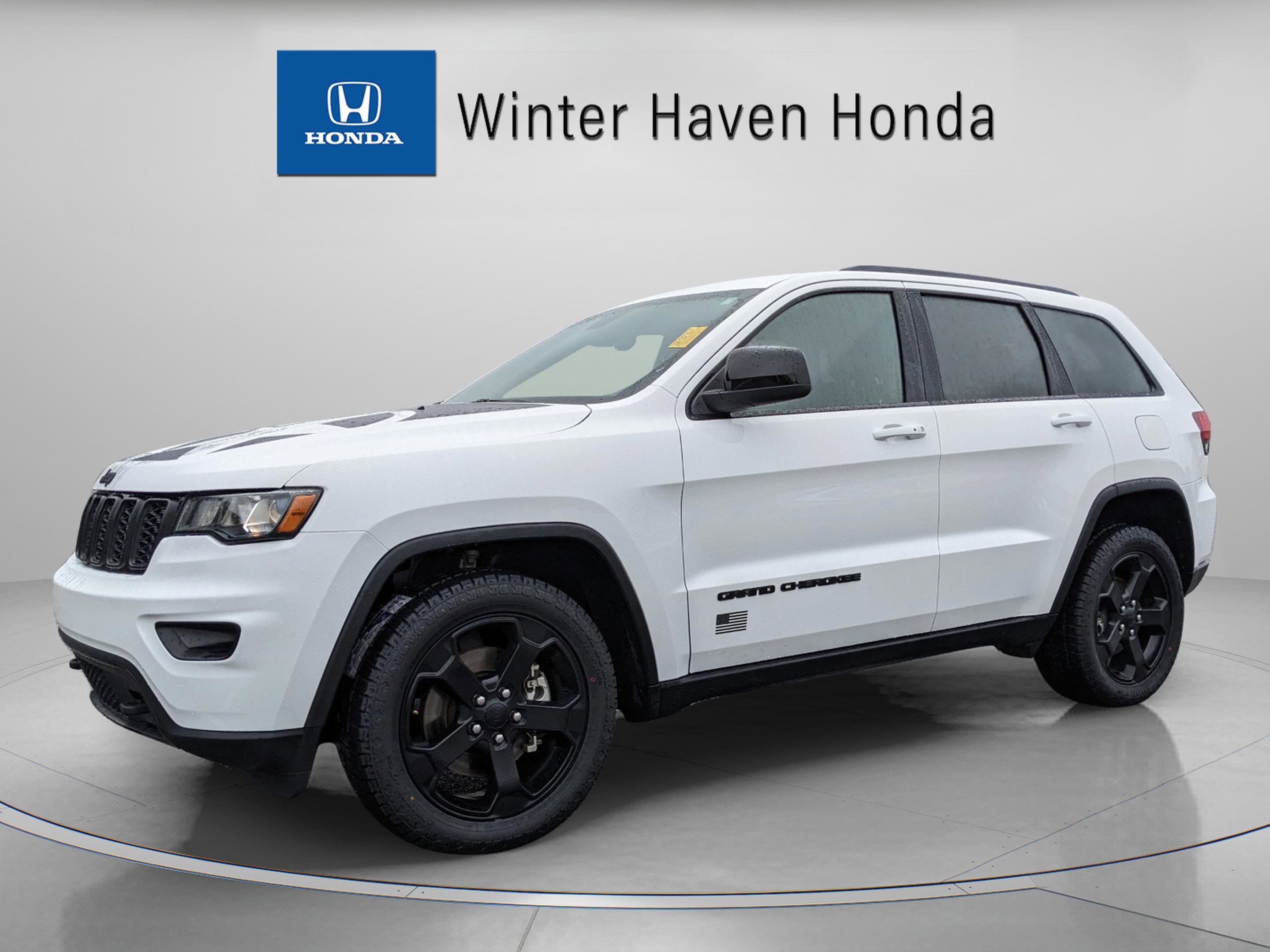 Used 2021 Jeep Grand Cherokee Freedom Edition image 2