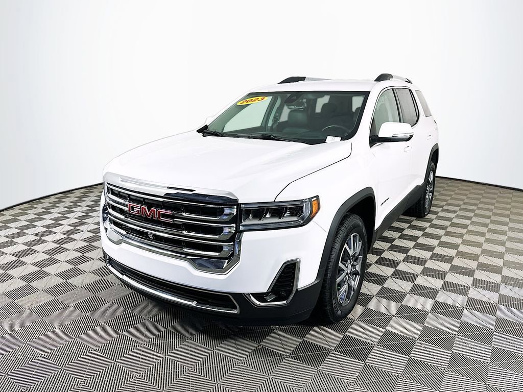 Used 2023 GMC Acadia SLT w/ Technology Package image 6