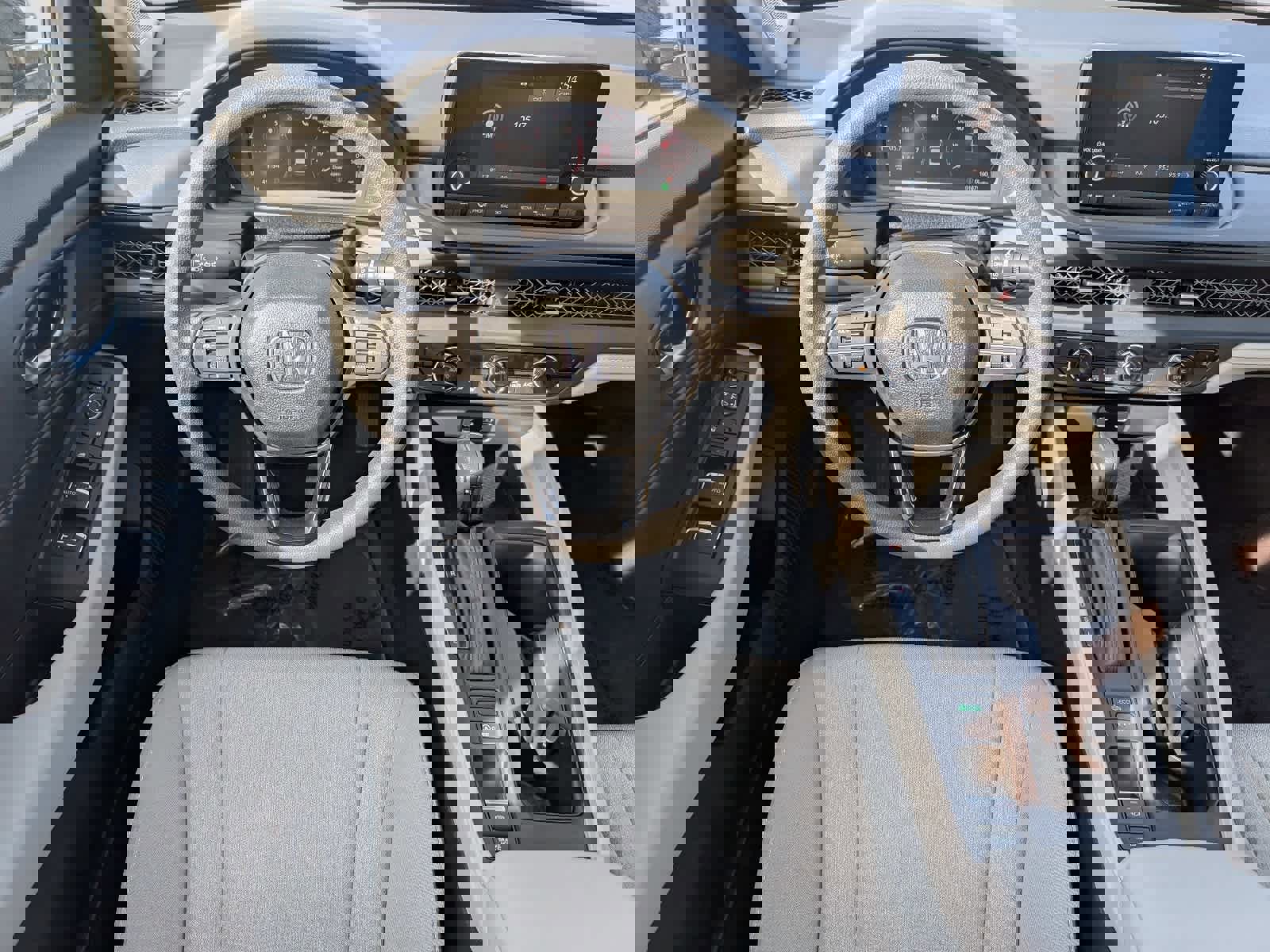 Certified 2025 Honda Accord SE image 15