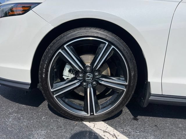 Used 2023 Honda Accord Sport image 13