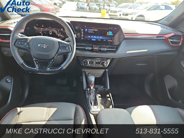 Used 2024 Chevrolet TrailBlazer RS w/ Convenience Package AWD/4WD image 10