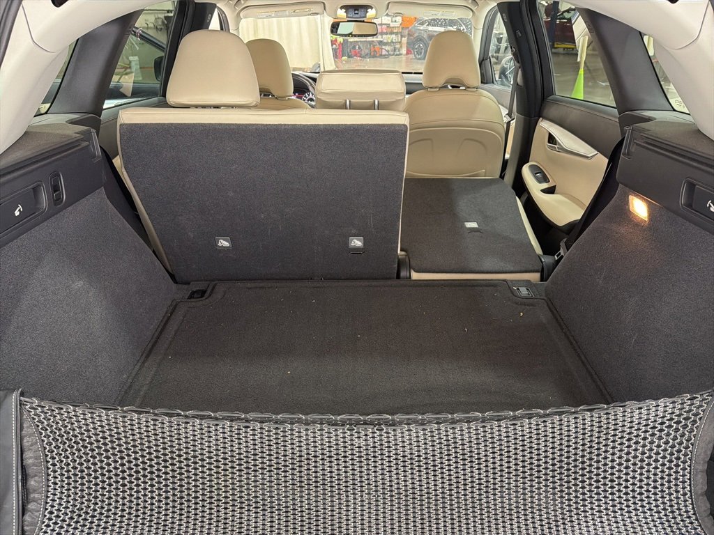 Used 2019 INFINITI QX50 Luxe w/ Navigation Package image 26