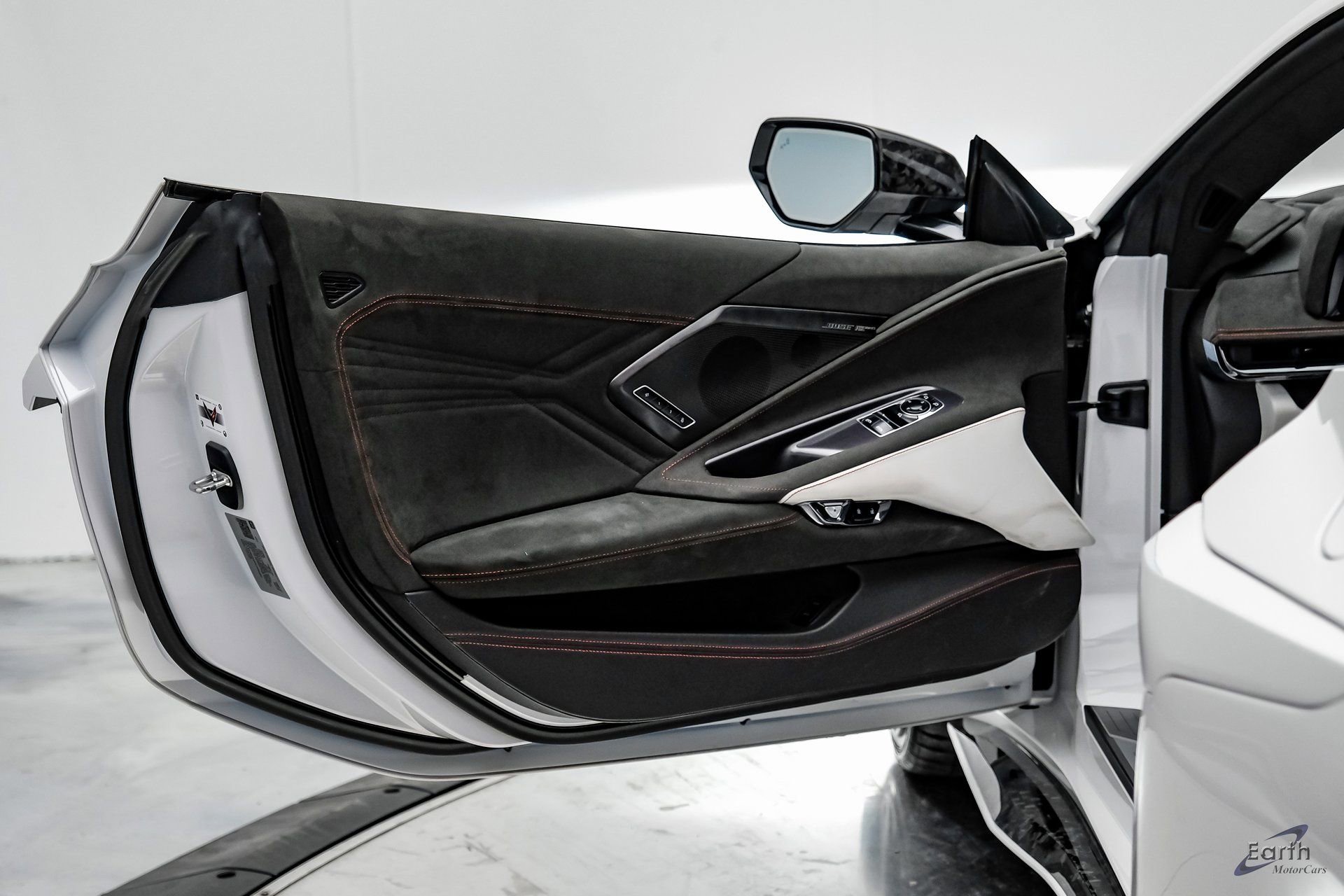 Used 2023 Chevrolet Corvette Z06 w/ Z07 Performance Package image 96