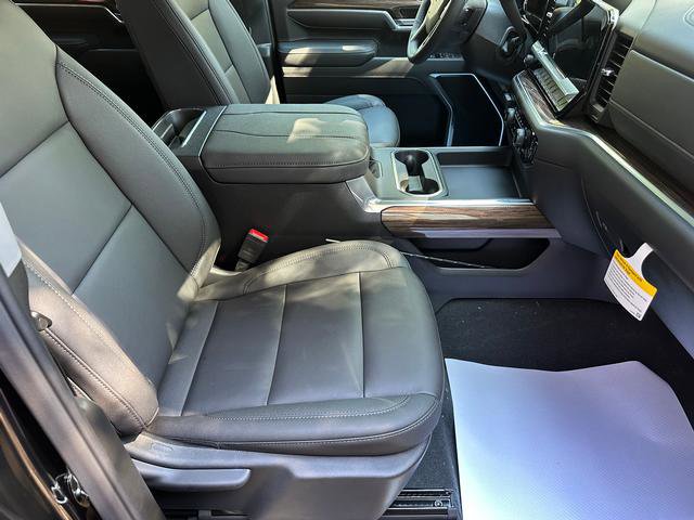New 2026 Chevrolet Silverado 2500 LT w/ All Star Edition image 16
