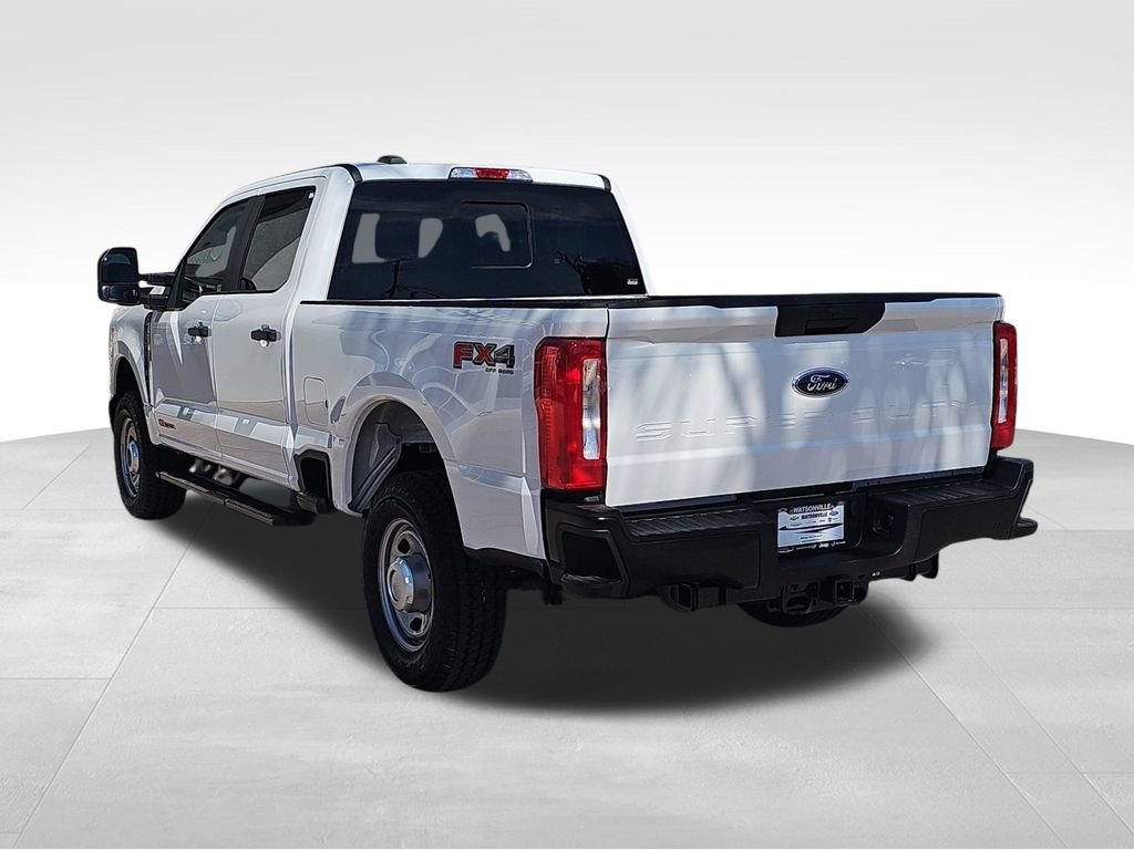 New 2026 Ford F350 XL w/ FX4 Off-Road Package AWD/4WD image 5